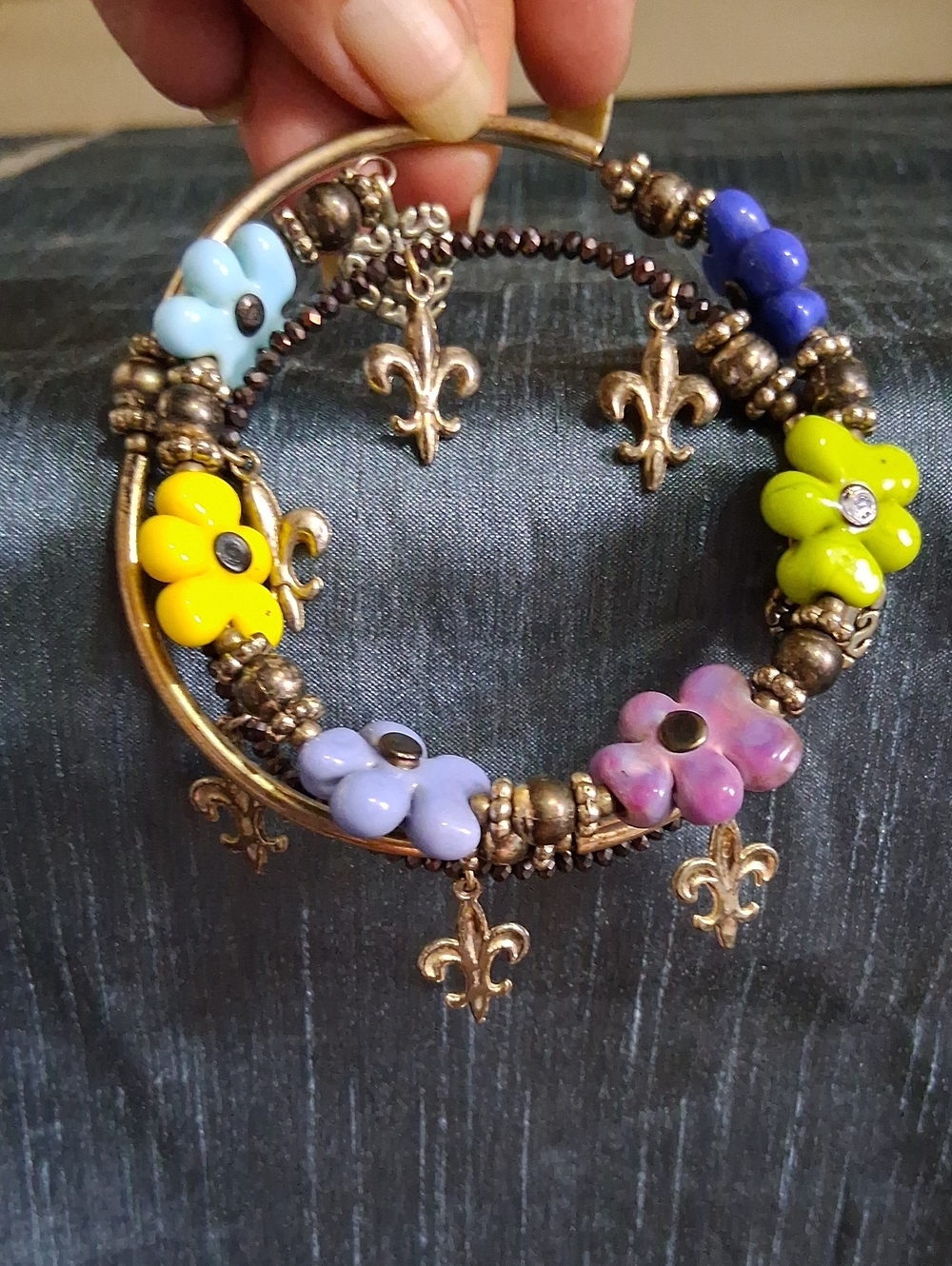 Vintage Mardi Gras Memory Wire Beaded Cuff Bracelet Fleur De Lis Charms Boho